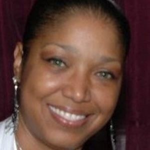 Meet your Posher, Yolanda